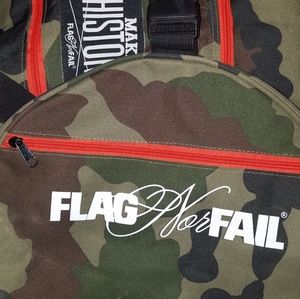 Flag nor Fail duffel (Limited edition Weekend)